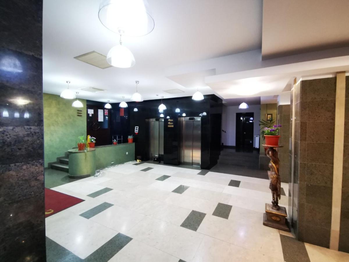Hotel Severus Zalău Buitenkant foto